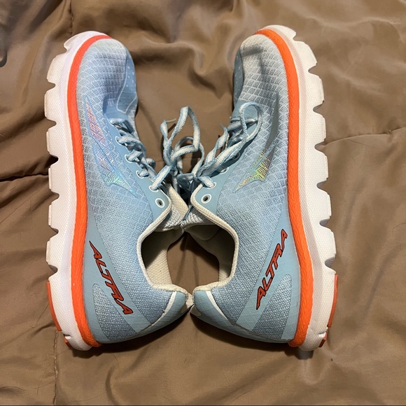 Altra zero drop the one womens size 7 shoe - Picture 3 of 6